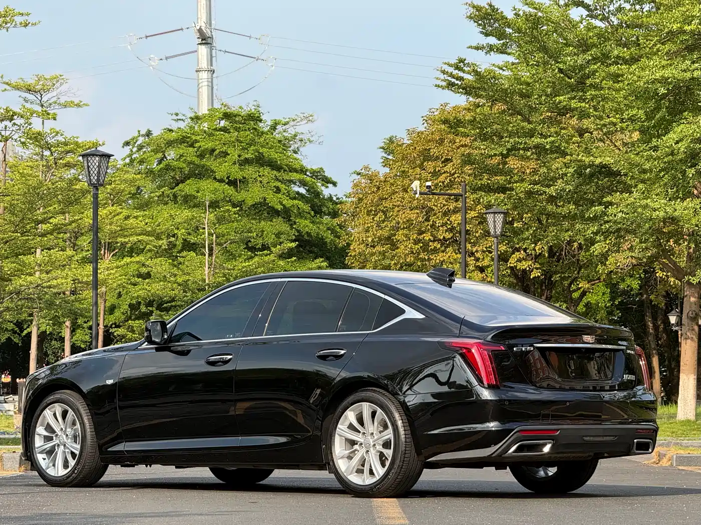CADILLAC CT5