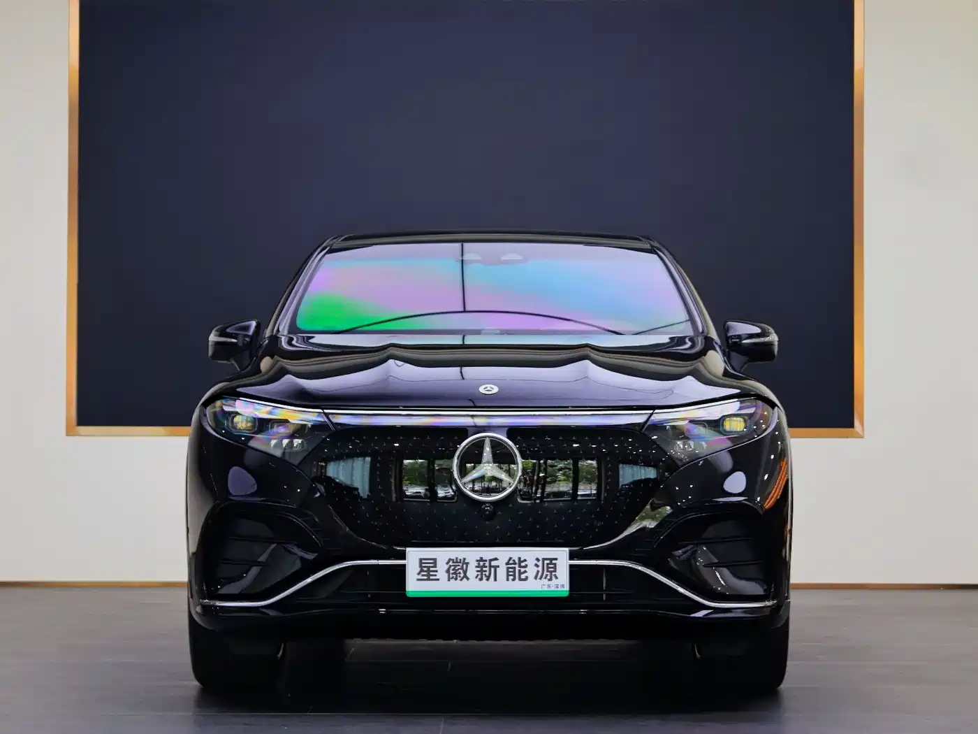 Mercedes-Benz EQS SUV 2023 450 4MATIC Luxury Edition фото 2