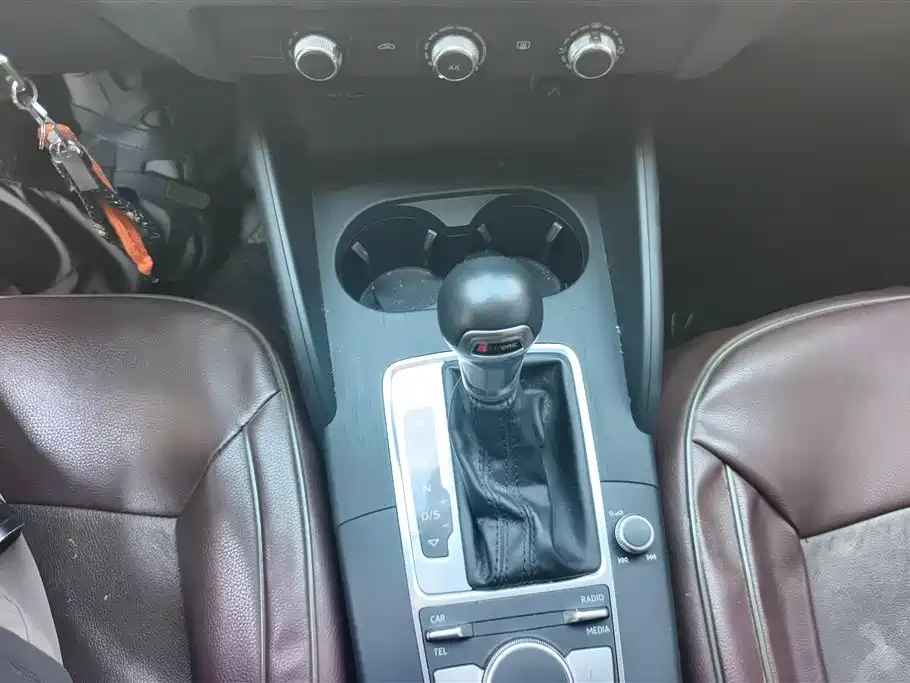 Audi A3 2017 Sportback 35 TFSI Progressive фото 15