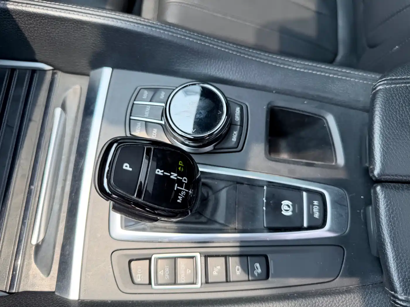 BMW X6 2018 xDrive35i Leading Model фото 23