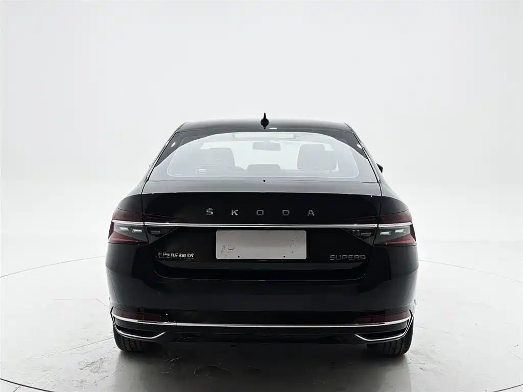 Škoda Superb 2023 Facelift TSI280 DSG Premium Edition фото 5