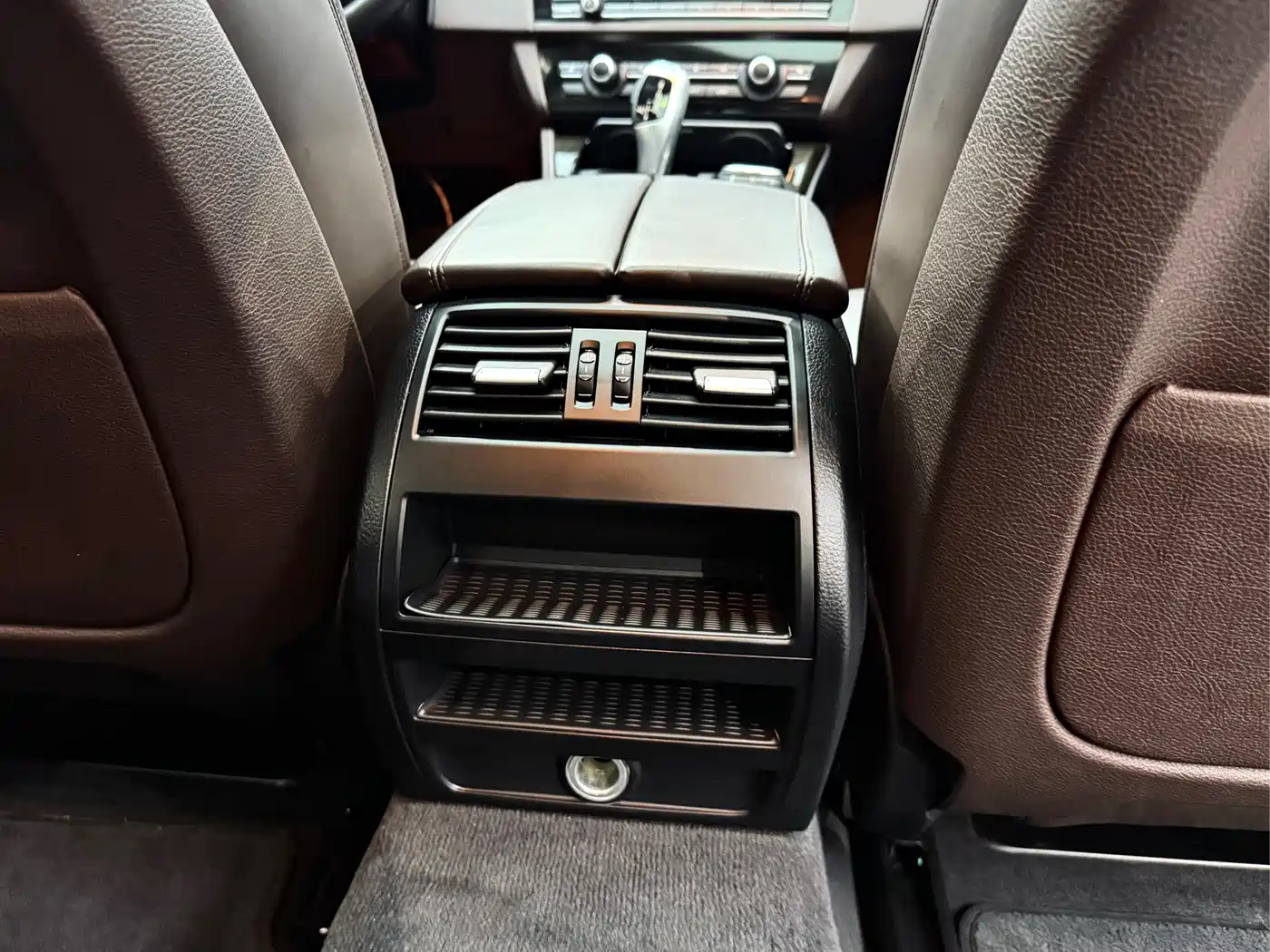 BMW 5 Series 2014 525Li Luxury Design Package фото 19