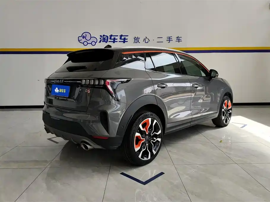 Lynk & Co 06 2020 1.5T Halo фото 3