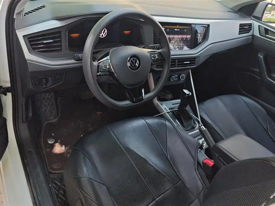 Volkswagen Polo 2023 Facelift Plus 1.5L Auto Joyful Living Edition фото 12