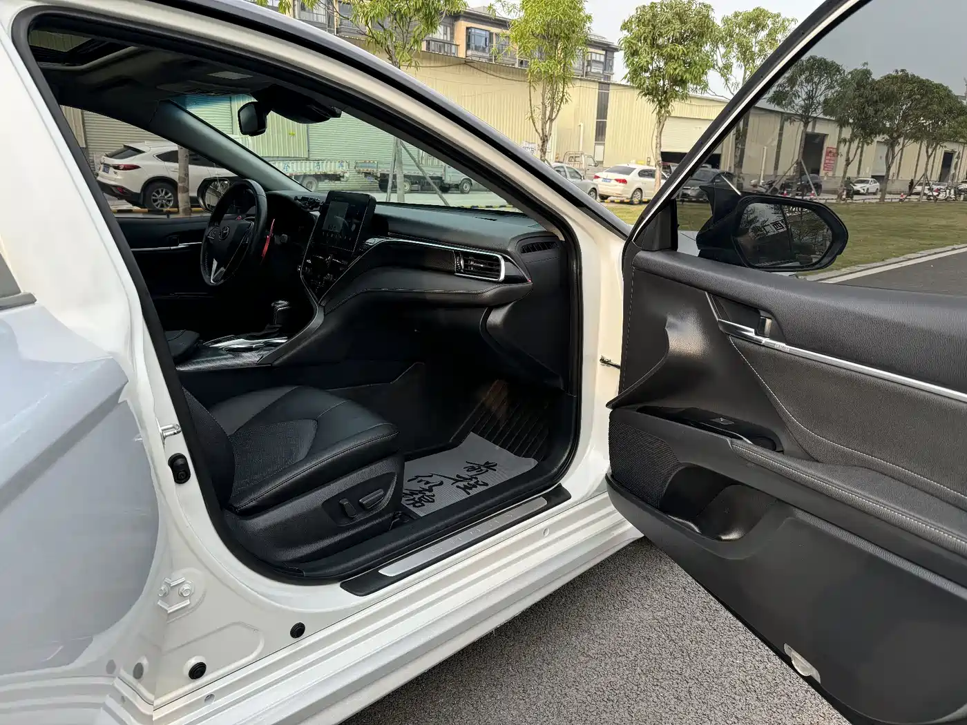Toyota Camry 2021 2.5S Feng Shang Edition фото 23