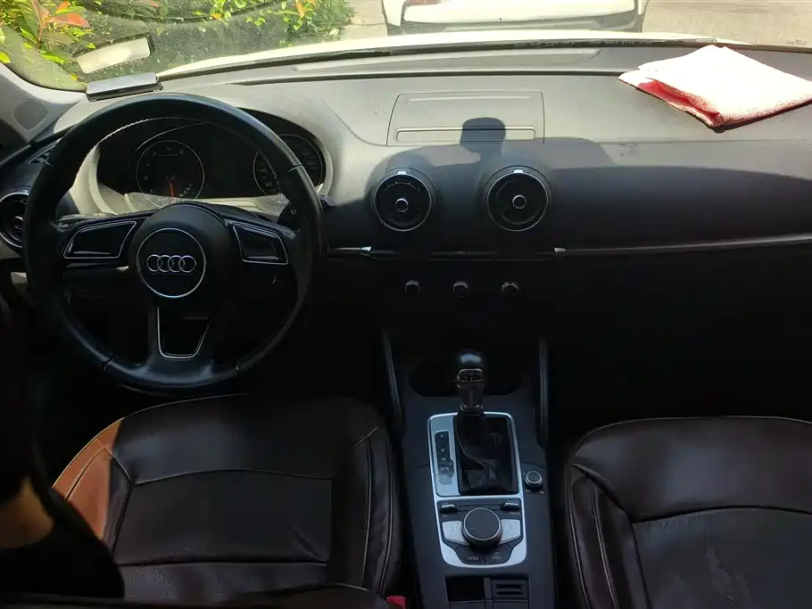 Audi A3 2017 Sportback 35 TFSI Progressive фото 11