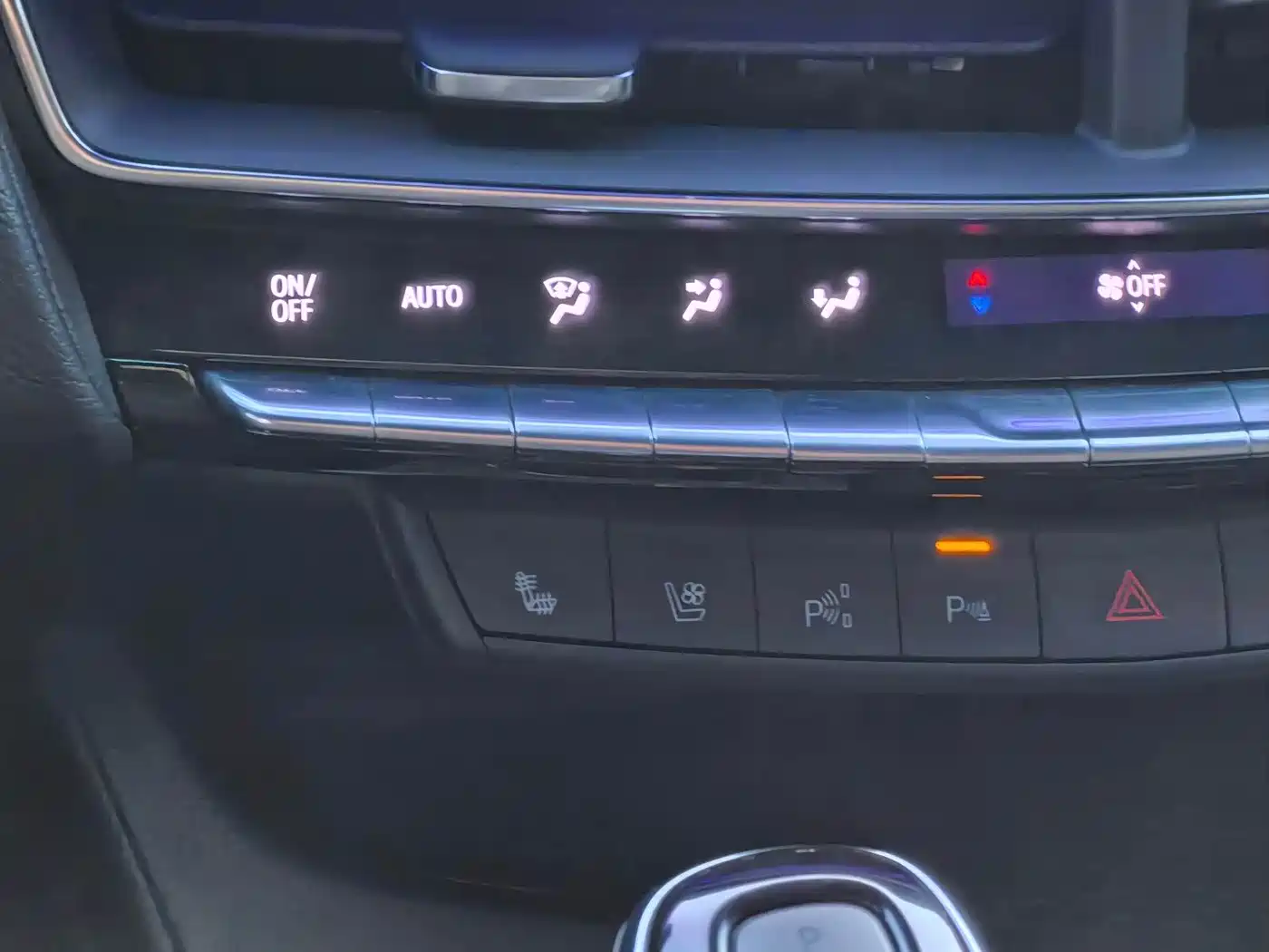 Cadillac CT5 2024 28T Luxury Model Pro фото 9