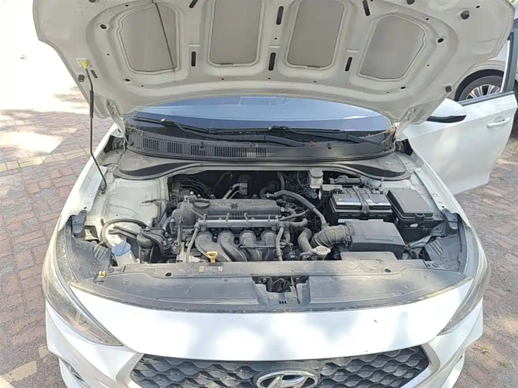 Hyundai Elantra 2017 1.6L Automatic Joy Value GLS фото 20