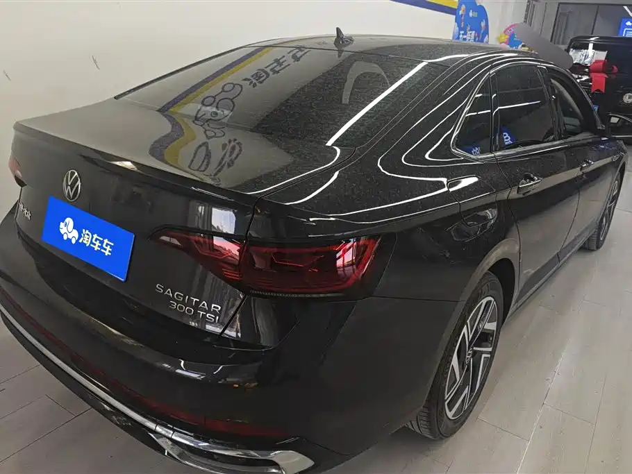 Volkswagen Sagitar 2025 300TSI DSG Surpass Edition фото 3