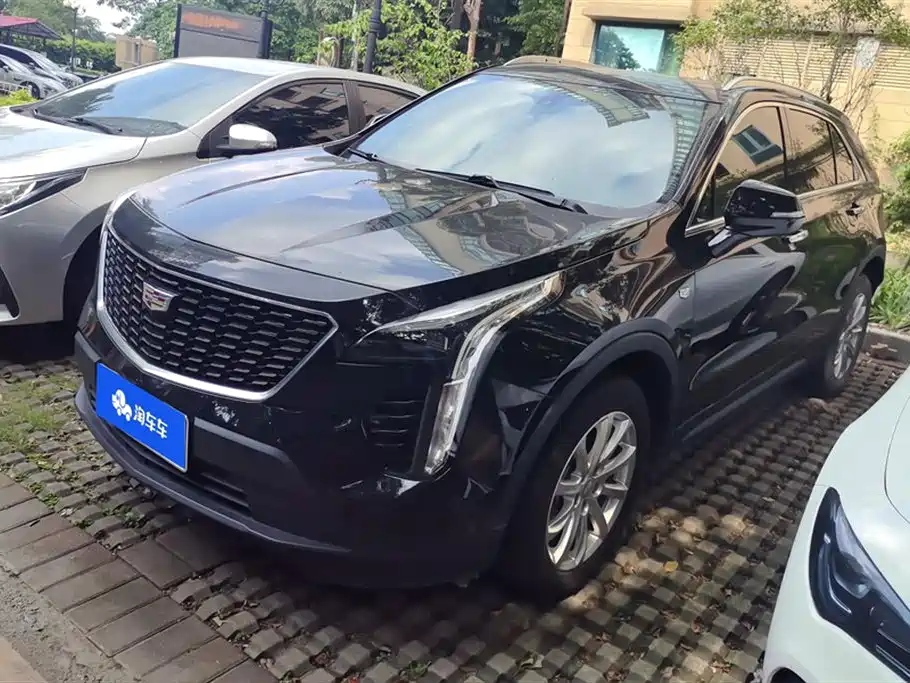 Cadillac XT4 2021 28T FWD Technology Edition
