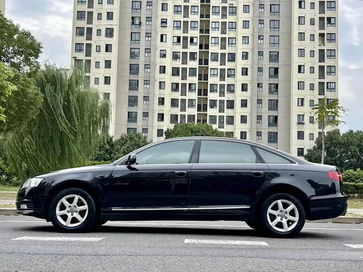 Audi A6L 2011 Model 2.0 TFSI Auto Standard фото 5