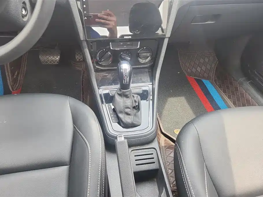 Volkswagen Bora 2019 Bora Legend 1.5L Automatic Fashion China V фото 16