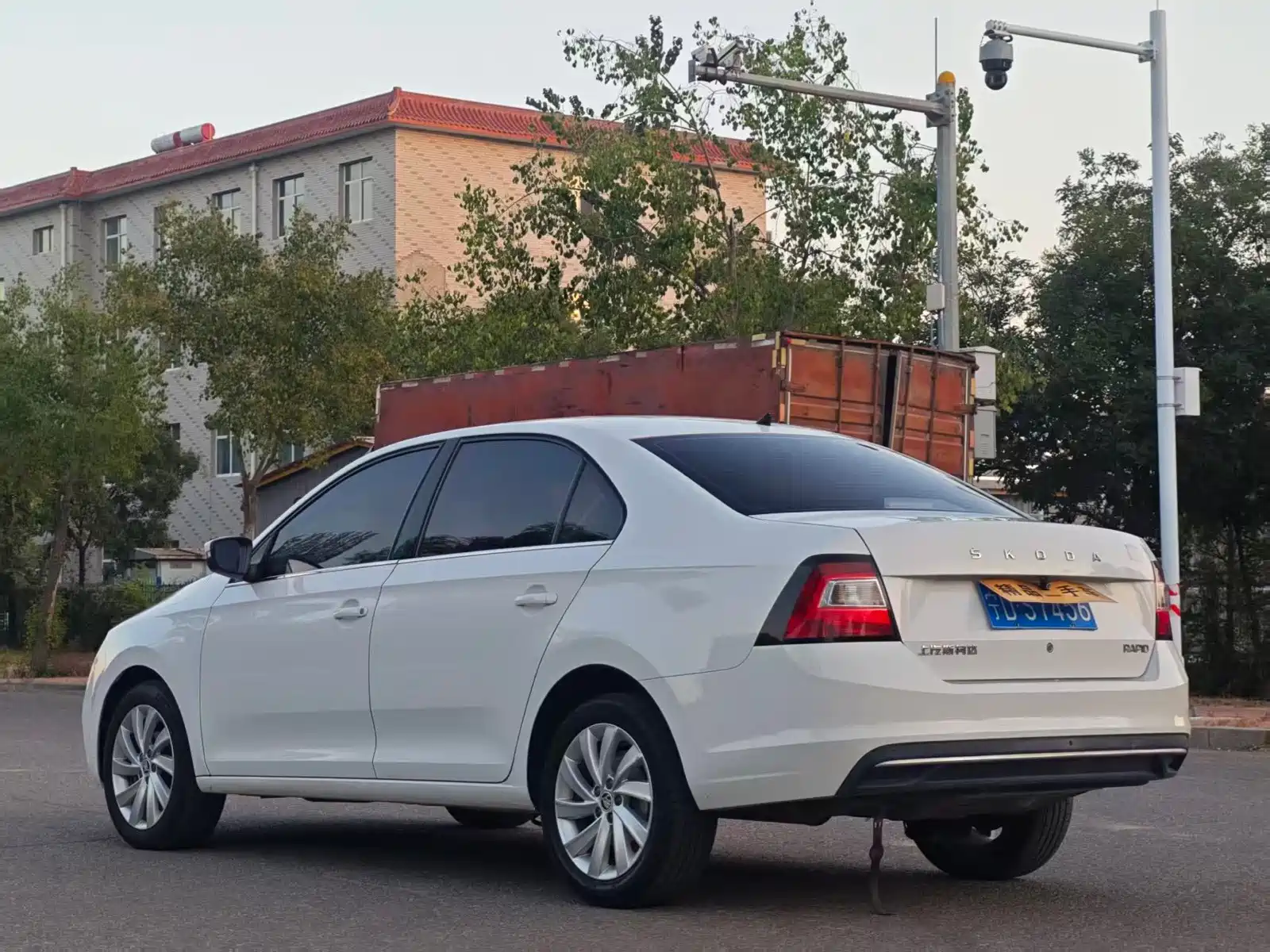 Photo 9 - Škoda Rapid