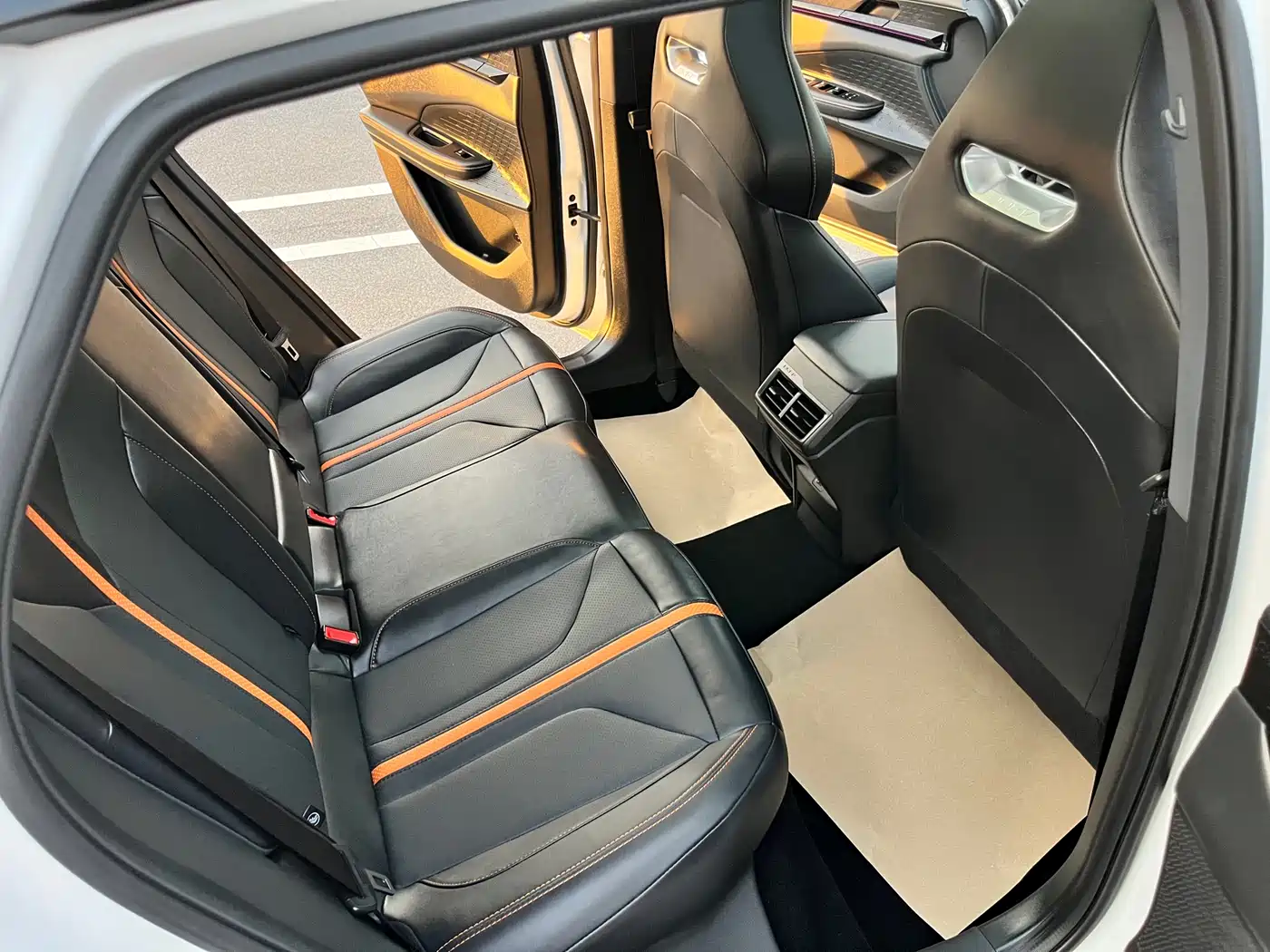 CHANGAN UNI-V