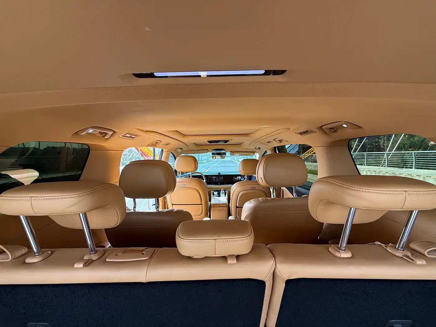 Voyah Auto Voyah Dreamer 2022 Low-carbon Edition Think+Smart Driving Package фото 8