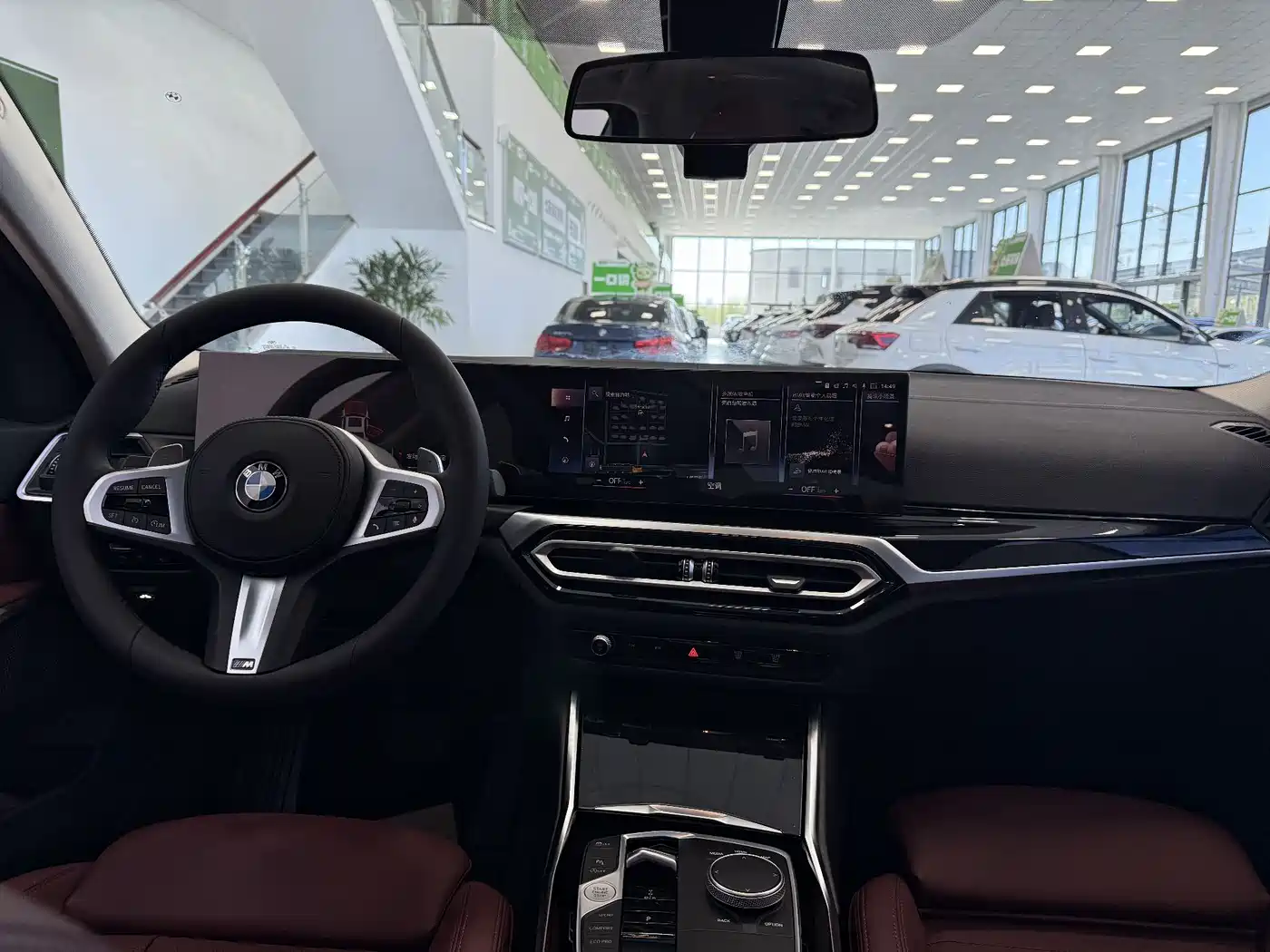 BMW 3 Series 2023 320Li M Sport Package фото 18