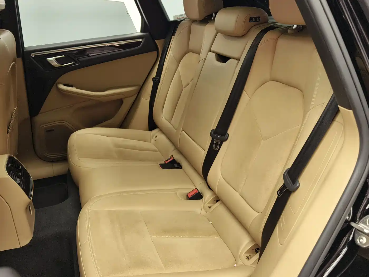 Porsche Macan 2018 Macan 2.0T фото 14