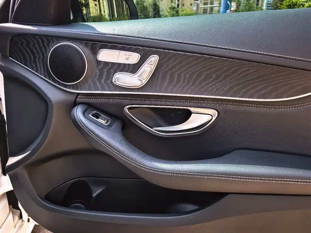 Mercedes-Benz C-Class 2018 C 200 L Sport Edition фото 14
