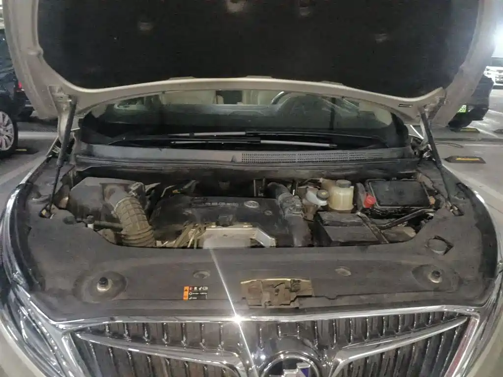 Buick GL8 2018 ES 28T Flagship Type China VI фото 11