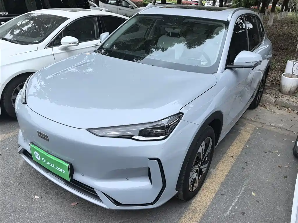 Geely Galaxy Galaxy E5 2024 530km Starship Edition фото 2