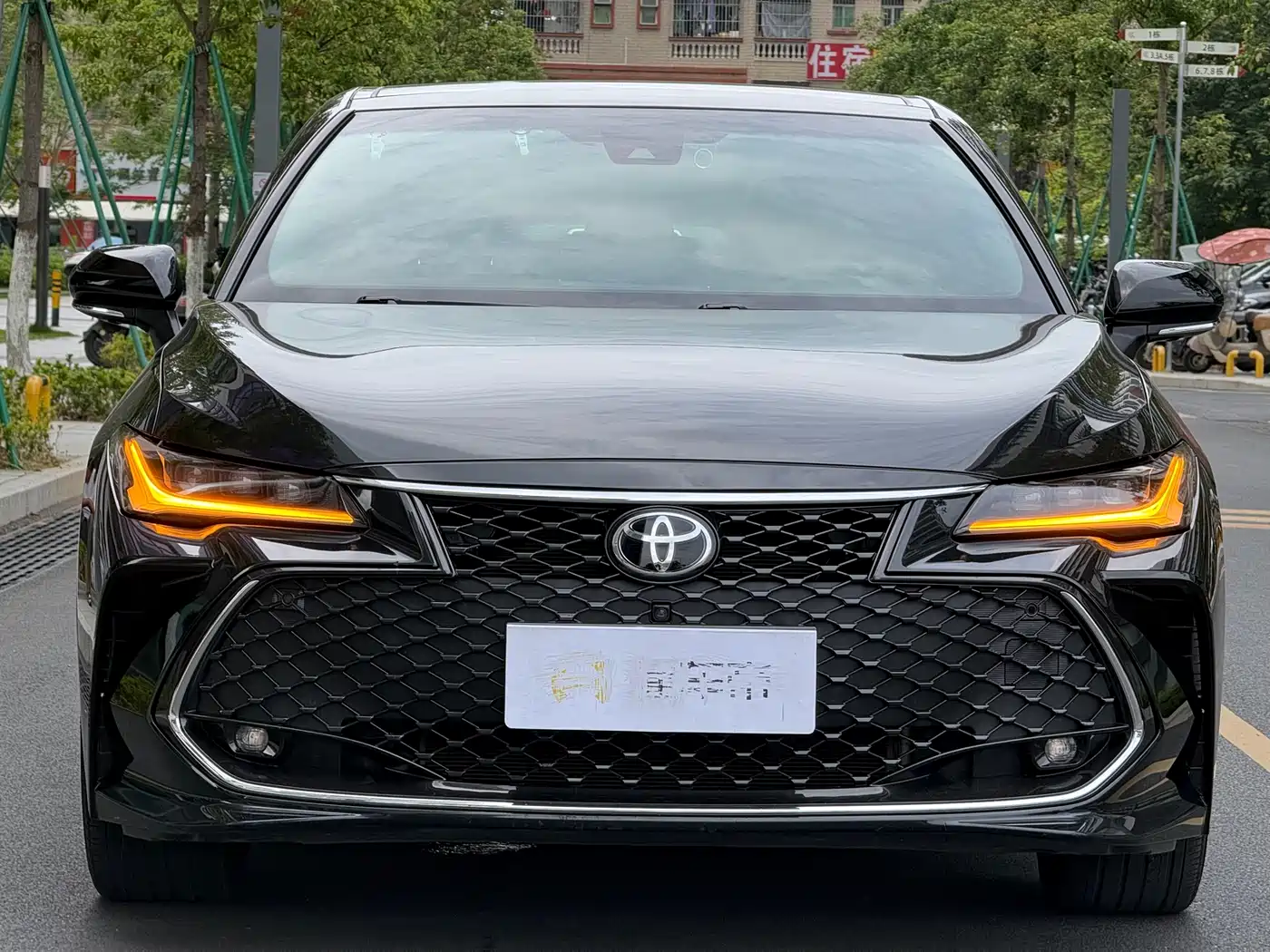 Toyota Avalon 2022 2.5L Touring Premium Edition фото 3