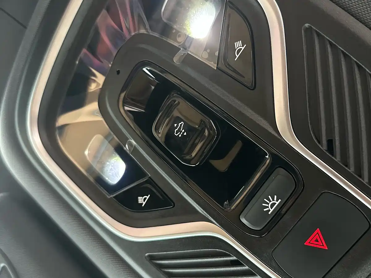 GEELY GALAXY GALAXY STARSHIP 7 EM I