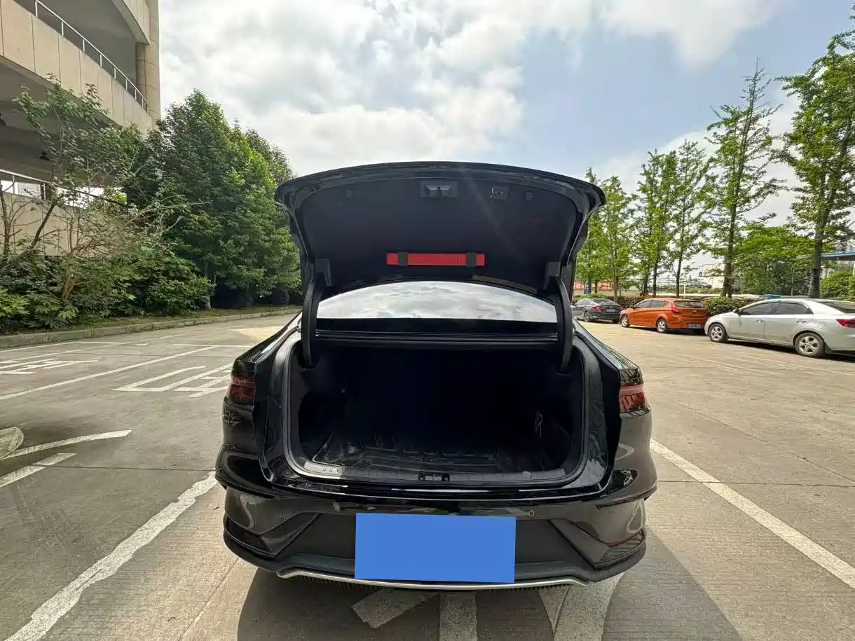 BYD HAN
