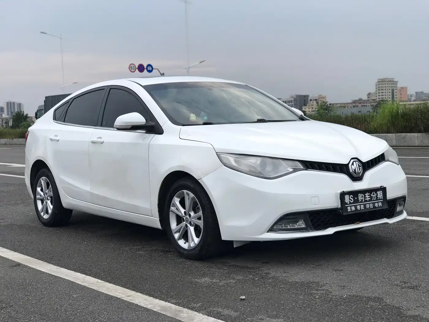 MG GT 2016 2016 Model 1.5T Automatic Premium Luxury Edition
