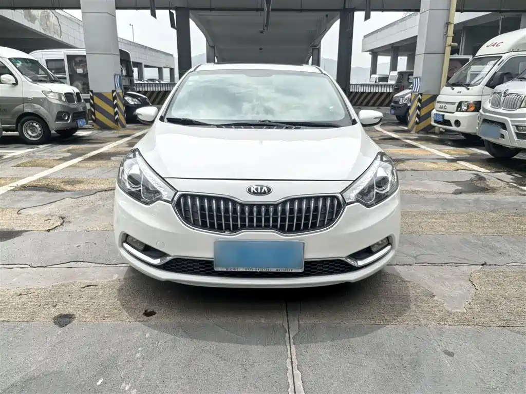 Kia K3 2015 1.6L Automatic GLS фото 23