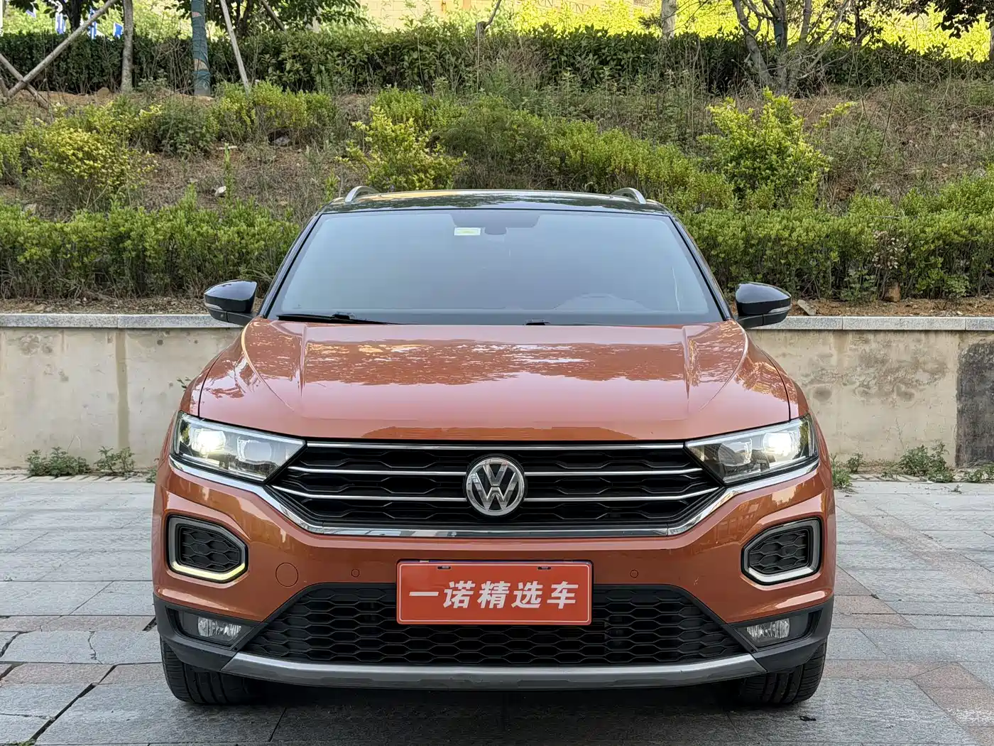 Volkswagen T-ROC 2018 280TSI DSG 4WD Luxury (China V) фото 2