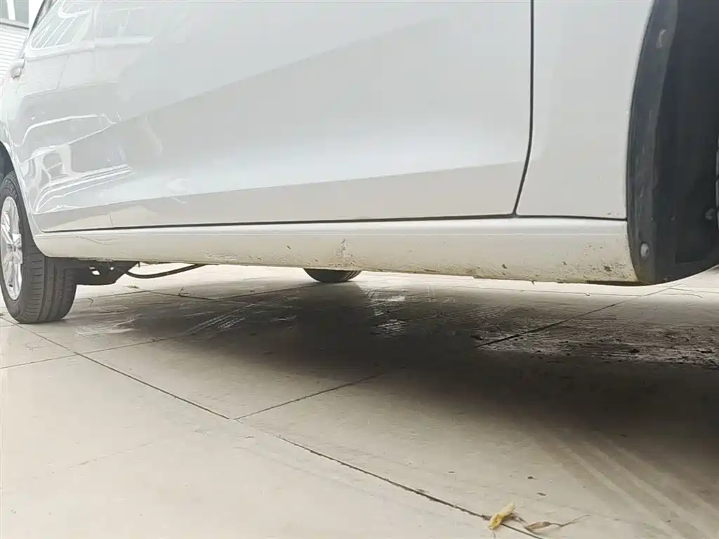 Volkswagen Santana 2016 1.4L Manual Trend Edition фото 21