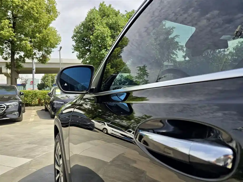 Mercedes-Benz GLB 2024 GLB 220 Fashion фото 11