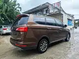 Фото 3 - Baojun 730