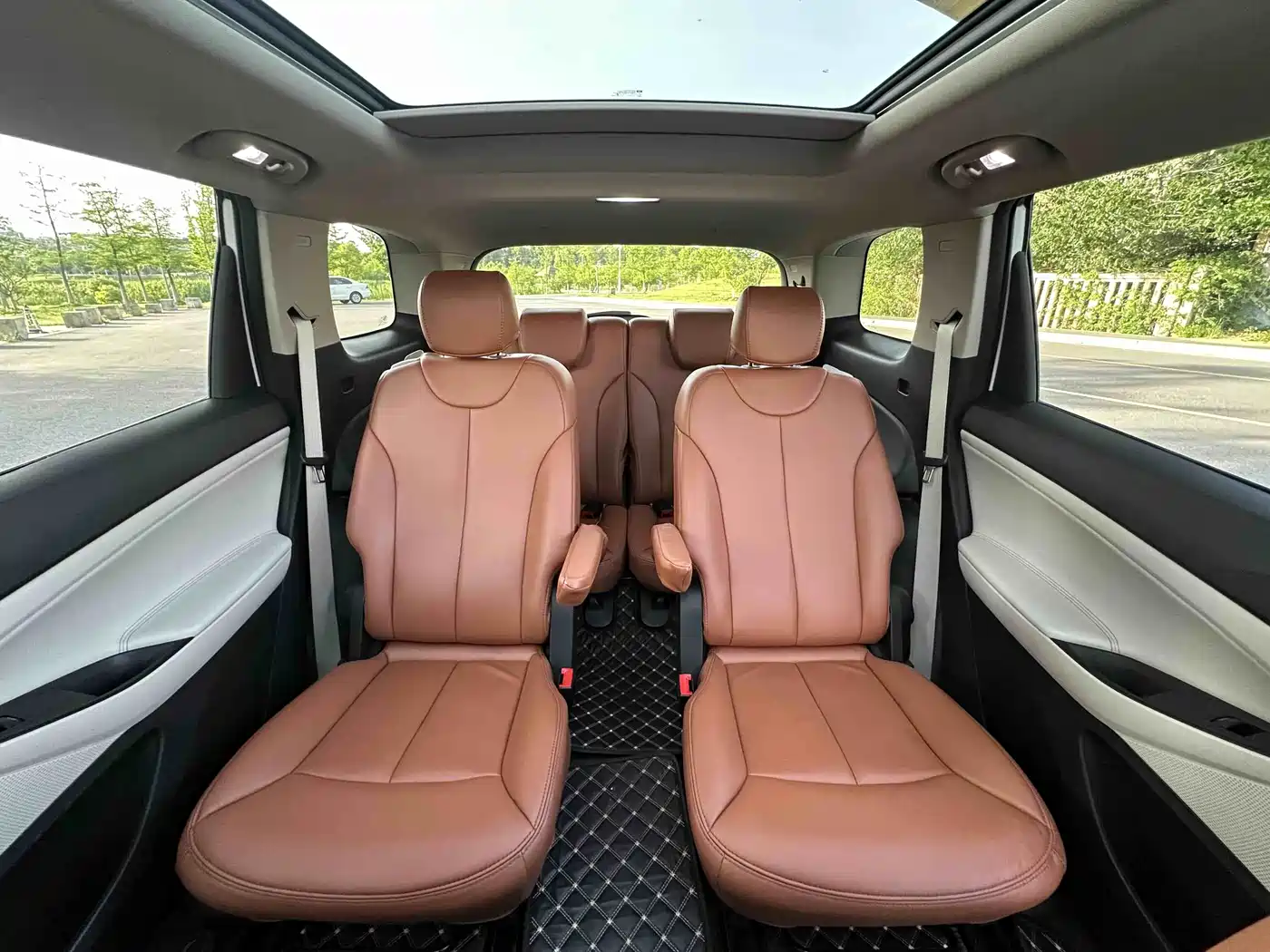 Buick GL6 2019 18T 6-seat Elite China VI фото 12