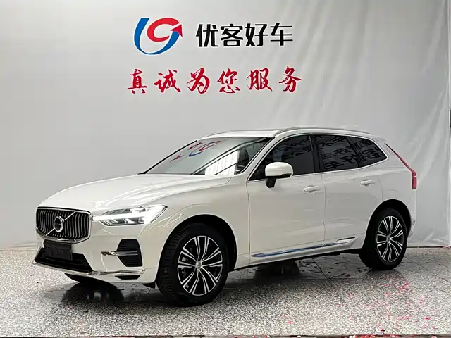 Volvo XC60 2022