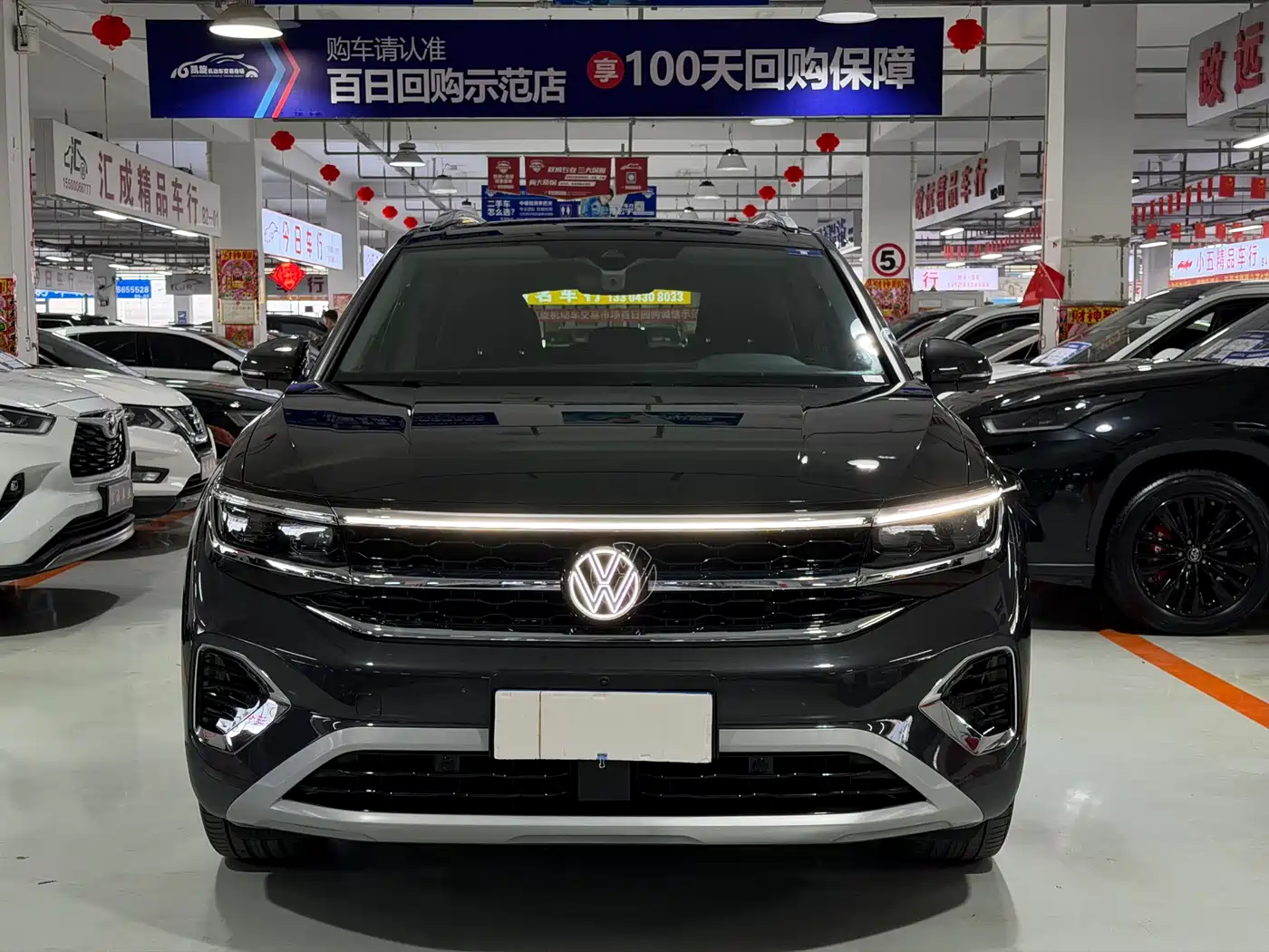 Volkswagen Talagon 2023 Facelift 380TSI 4WD Luxury Premium Pro Edition 7-Seater фото 2