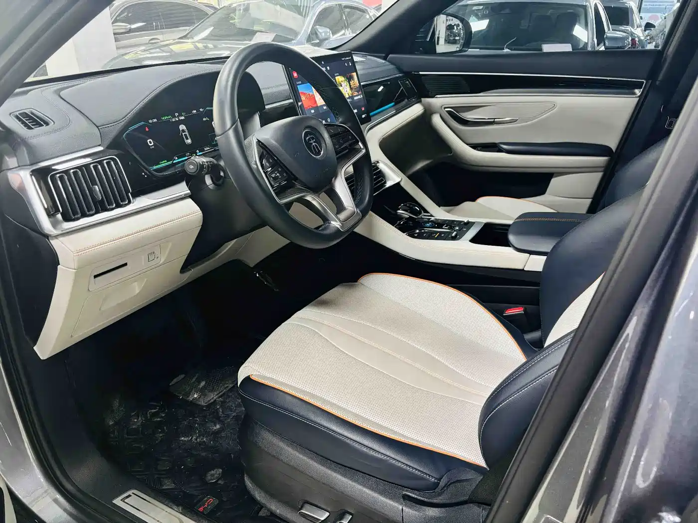 BYD Song PLUS PHEV 2021 DM-i 51KM Honor фото 4