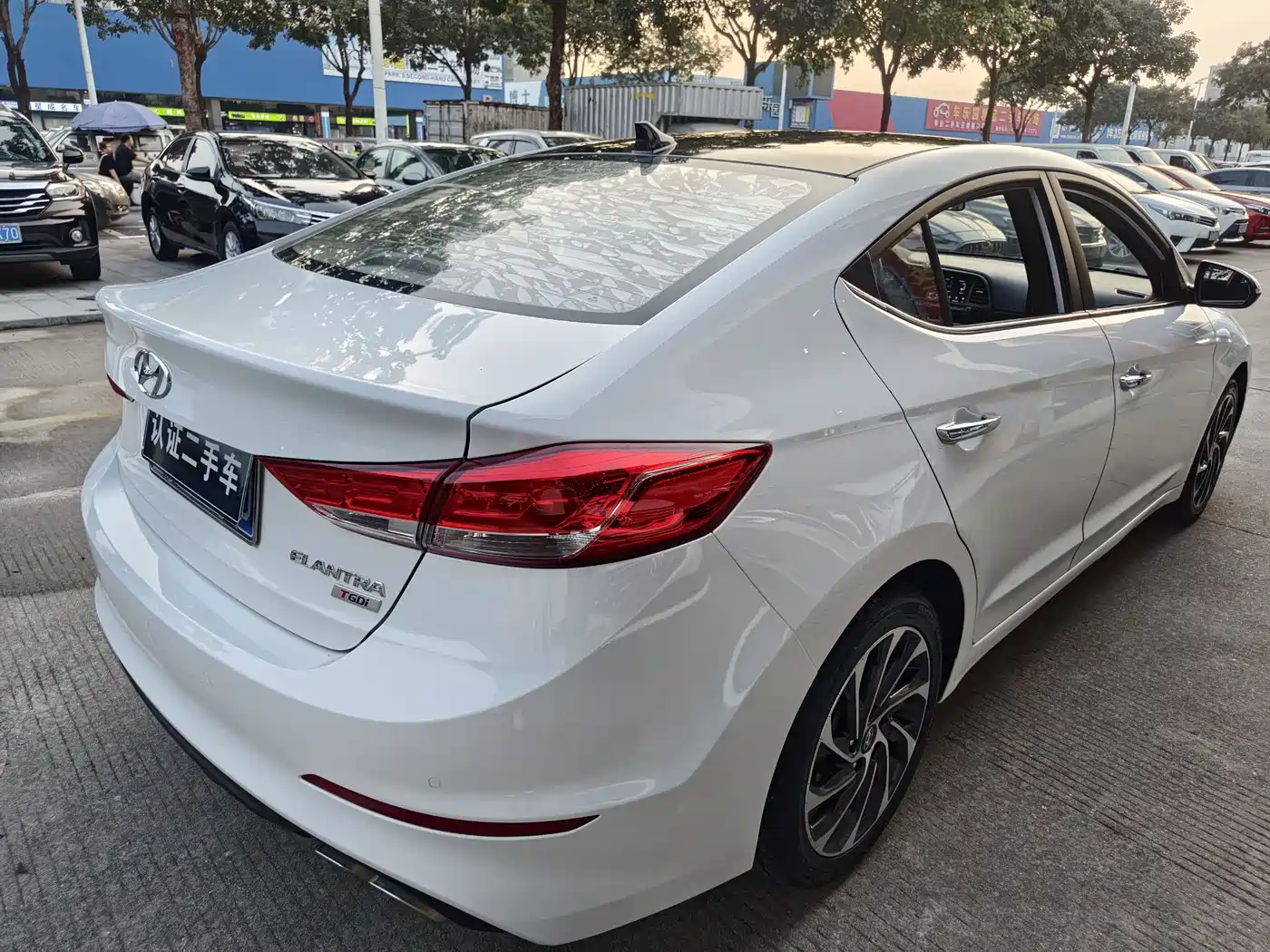 Hyundai Elantra 2019 1.4T Dual-clutch XuanDong·Vitality Type фото 10