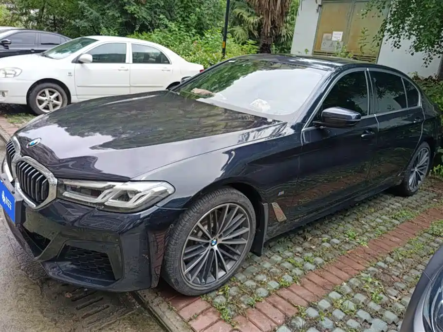 BMW 5 Series 2022 Model Second Facelift 530Li Leading M Sport Package