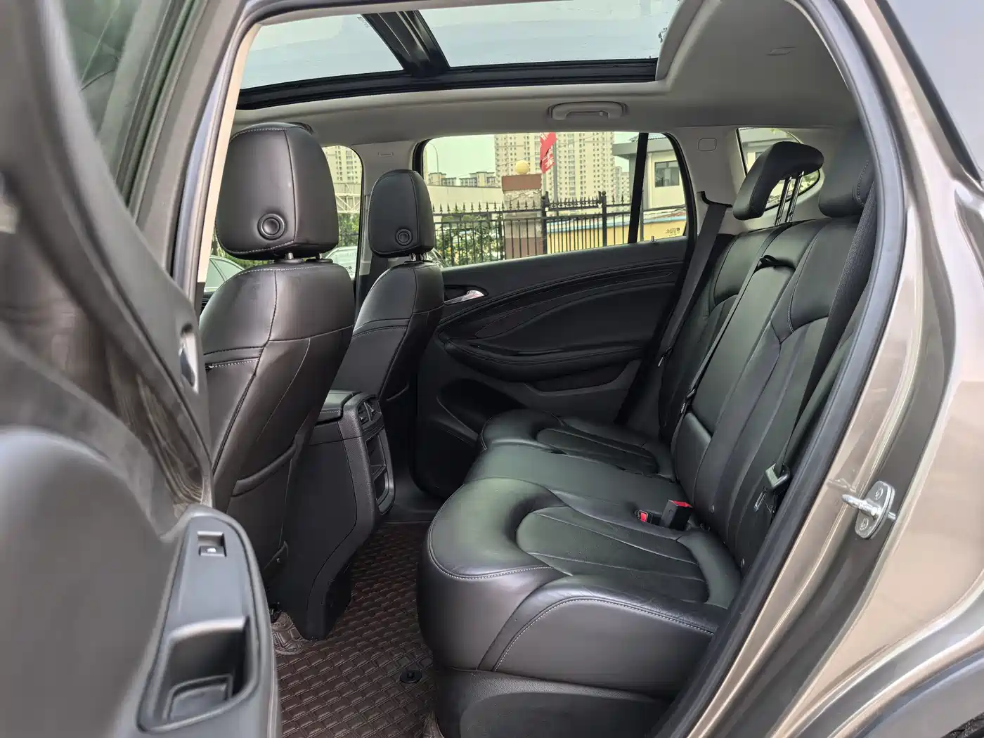 Buick Envision Plus 2019 20T FWD Elite Model China VI фото 19