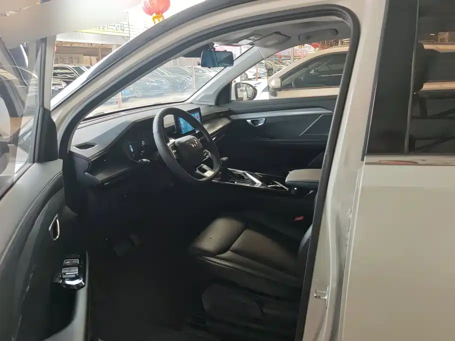 Wuling Motors Wuling Xingchen 2022 2021 1.5T CVT Starlight Edition
