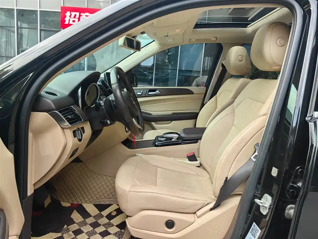 Mercedes-Benz GLE 2015 GLE 400 4MATIC фото 11