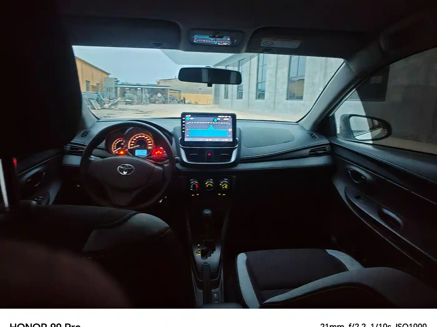 Toyota YARiS L Zhi Xuan 2020 Zhi Xuan X 1.5L CVT Luxury фото 6
