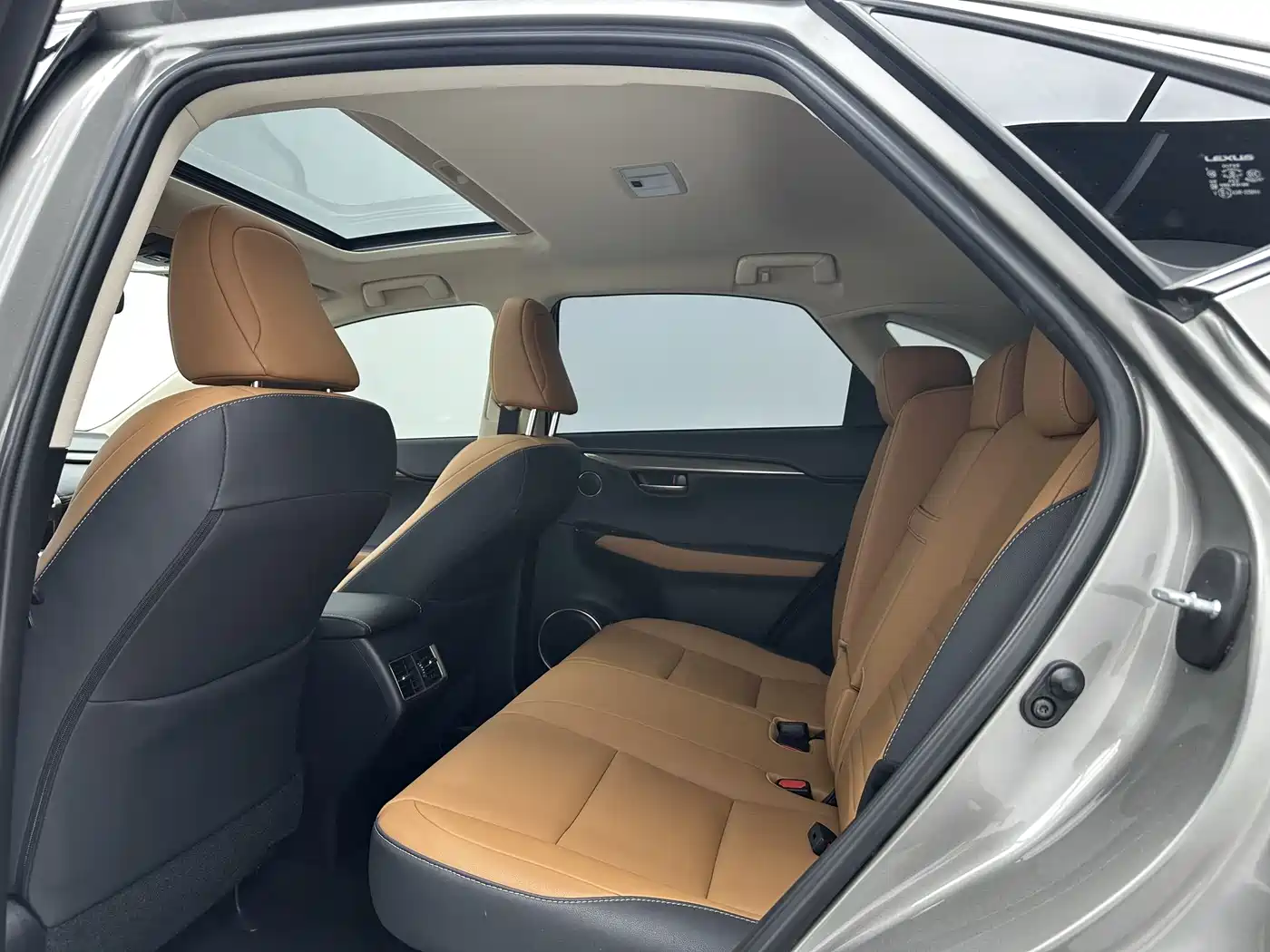 Lexus NX 2020 200 AWD F Sport China VI фото 6