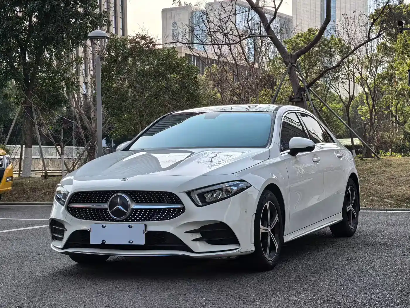 Mercedes-Benz A-Class 2022 A 200 L Sport Sedan Style