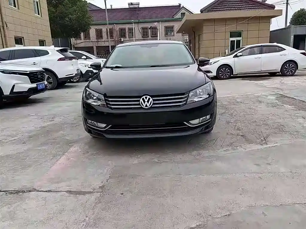 Volkswagen Passat 2015 1.8TSI DSG Honor Edition