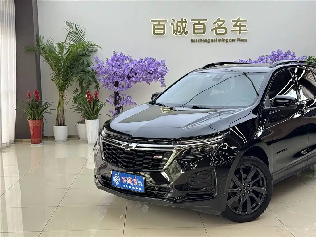 Chevrolet Equinox 2022 Mild Hybrid 550T RS 4WD Intelligent Expansion Edition фото 3