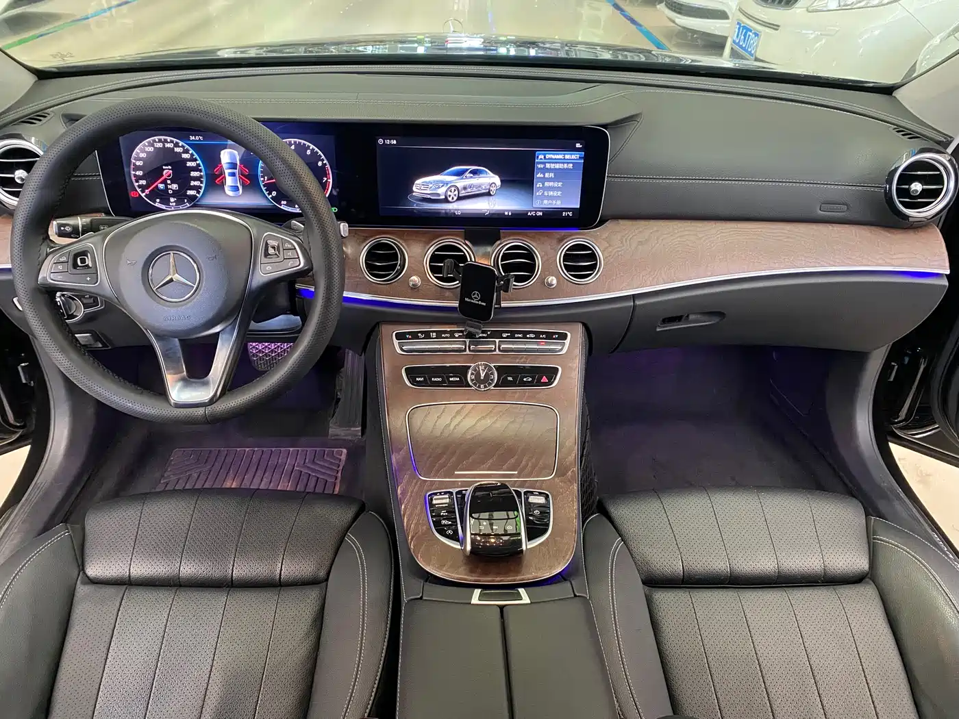 Mercedes-Benz E-Class 2018 E 200 L фото 7