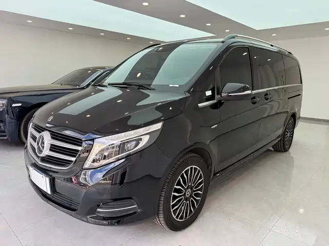 MERCEDES-BENZ V CLASS