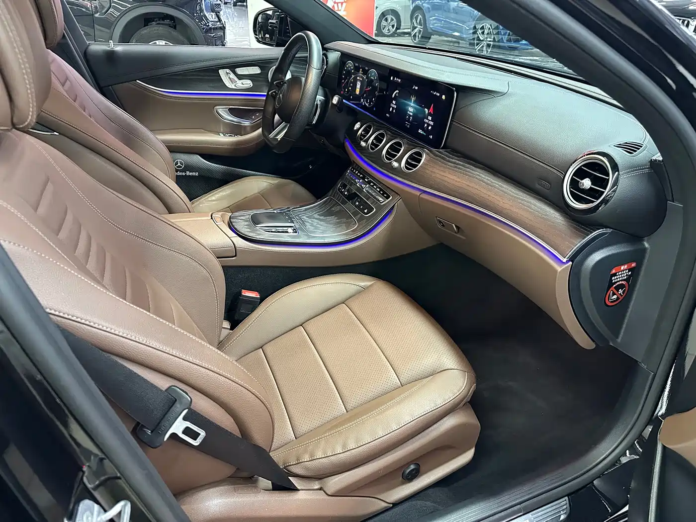 Mercedes-Benz E-Class 2021 E 300 L Sport Luxury Edition фото 19